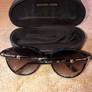 Micheal kors sunglasses